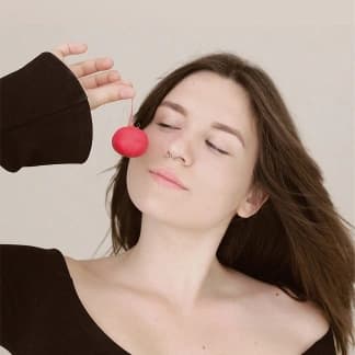 Liza Grin with radish