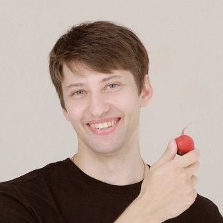 Artyom Lomachenko with radish
